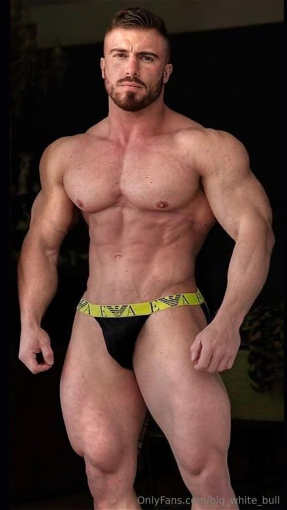 Big White Bull bodybuilder naked